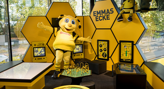 Kącik zabaw dla dzieci Borussia Dortmund w sklepie kibica